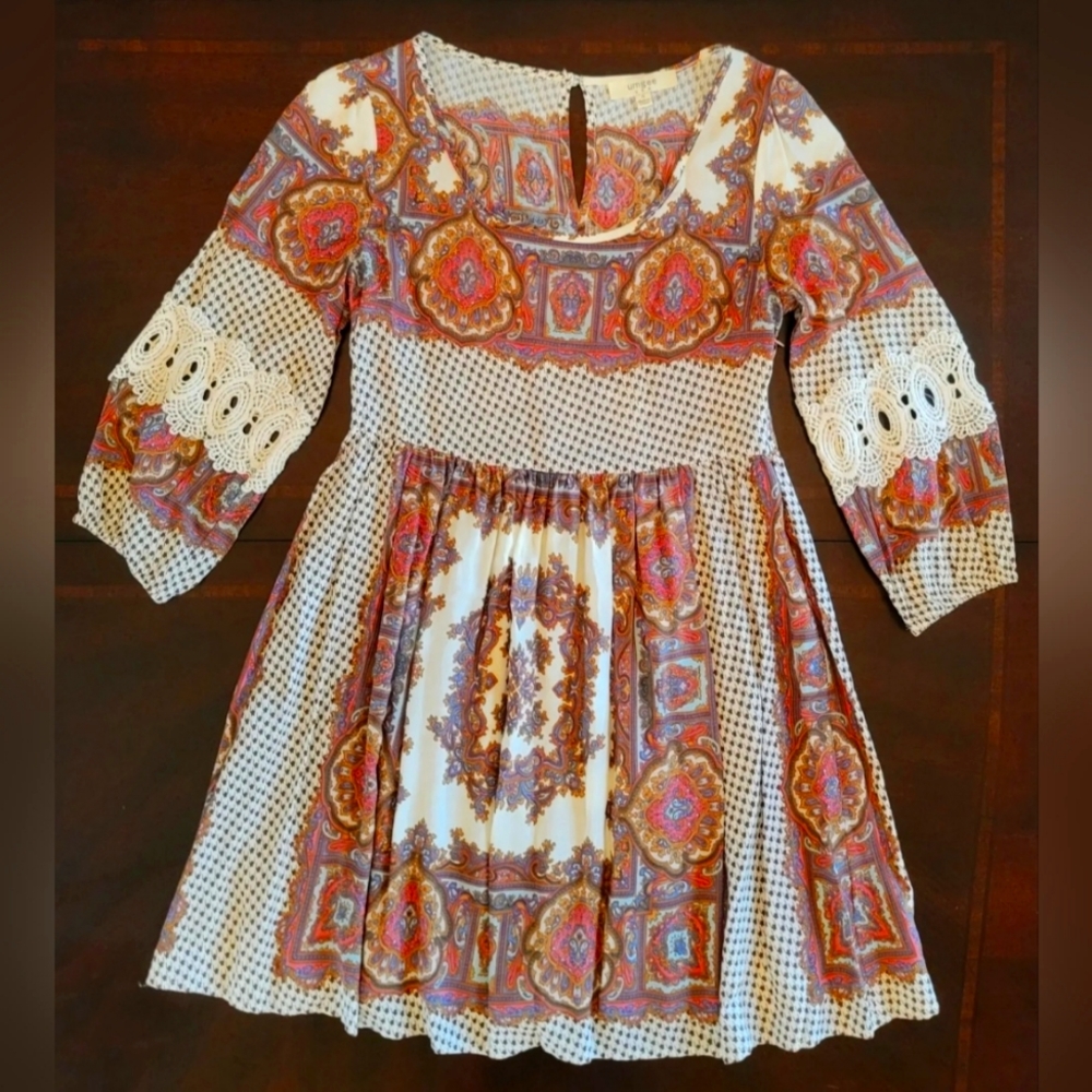 Long-sleeved Women's Dress, Umgee Brand, Size S.
